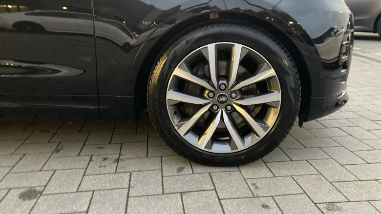 Land Rover Discovery 3.0 D350 Dynamic SE 5dr Auto Diesel Station Wagon